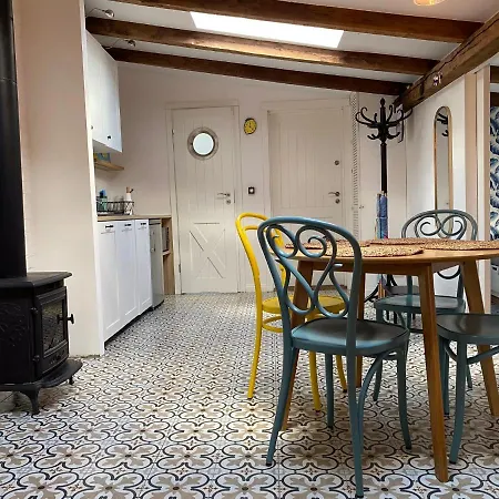 アパート Poddasze Na Monciaku *