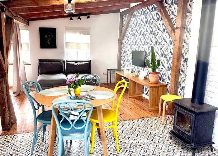 Poddasze Na Monciaku *